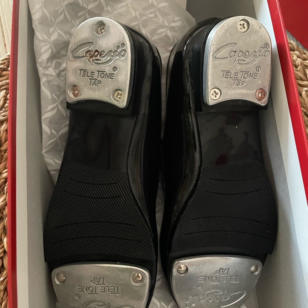 Capezio N625C Child Tap Shoes - Picture 6 of 8